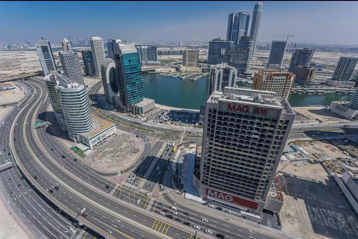 5 Minutes Walk To Dubai Mall And Burj Khalifa Apartment