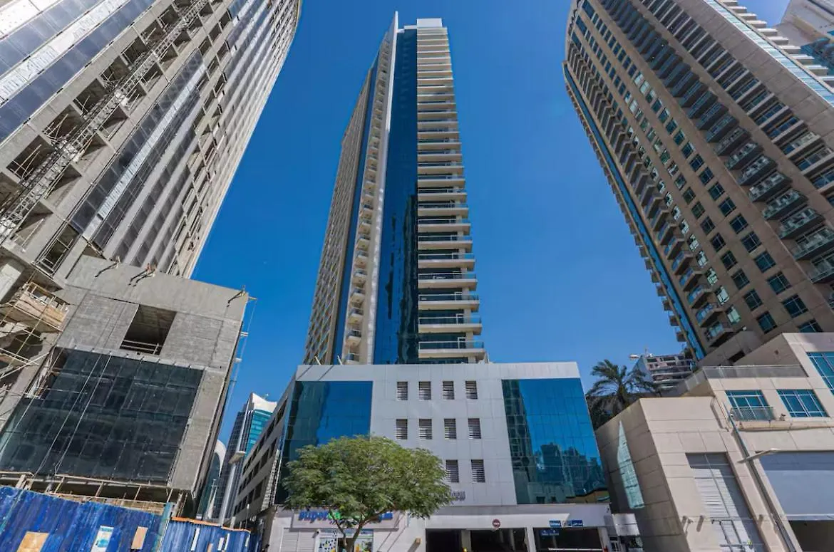 5 Minutes Walk To Dubai Mall And Burj Khalifa